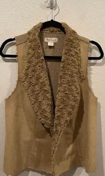 ARIAT Faux Suede Fur Tan Knit Vest