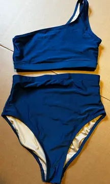 Old Navy Bathing Suit Top And Bottom