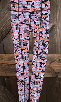 Lululemon‎ Sz 2 Speed Up Crop Inseam Inversion Orange Pink Black Capri Leggings