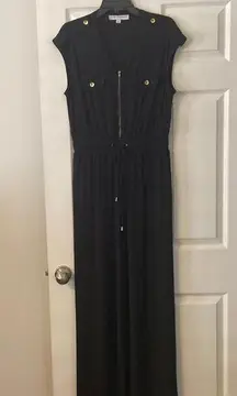 Emma & Michele Women’s Jumpsuit size L color black good condition