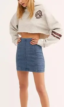 Free People  modern femme dark denim miniskirt jean skirt size 8