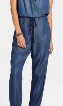 Lovestitch Women's Minimalist Blue Tencel Sleeveless Jumpsuit Sz S Closet Staple