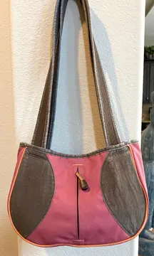 Like new  bag with magnetic closer. Mint! Sz 12x8x4
