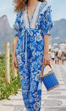 FARM Rio Full of Flowers Floral‎ Jumpsuit Blue White Crochet Trim V Neck Boho