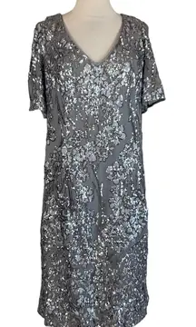 Alex Evenings Sequined Cocktail Dress Size 14W Silver Short Sleeve V-Neck Sheath