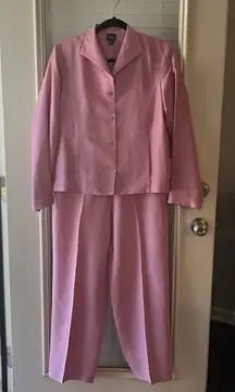 Eileen Fisher Women’s Pants Suit Small 100% Silk
