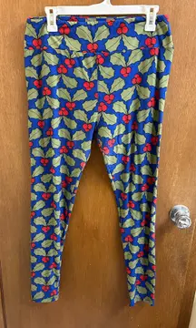 Lularoe Mistletoe Tall & Curvy Leggings
