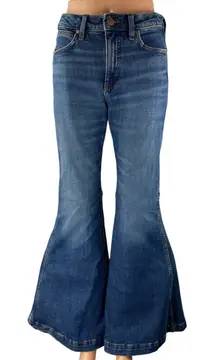 NEW Wrangler Retro Women Blue High Rise Flare Bootcut Bell Bottom Denim Jeans 27