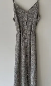 Sienna Sky - Sleeveless Midi Slip Dress in Cream and Black