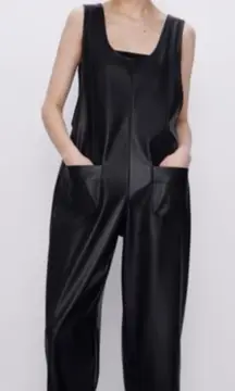ZARA Faux Leather Black Overalls Pockets Cropped Adjustable Oversized Size XS