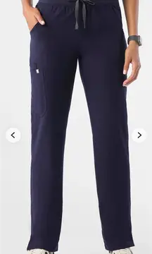 Figs Women Kade Cargo Scrub Pants