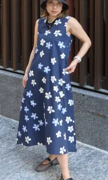Marimekko x Uniqlo Floral A-Line Sleeveless Midi Dress
