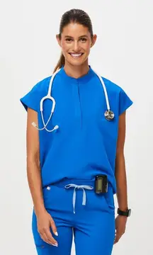 Figs Rafaela Oversized Scrub Top in Royal Blue, Size Small