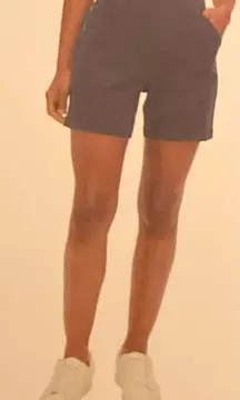 Nautica jeans woman’s pull on shorts size medium