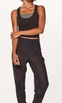 Lululemon Women‎ Sun Setter Jogger Pants Black High Rise Sheer Mesh 28" Size 4