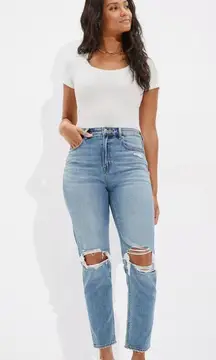 American Eagle Ripped Mom Jean