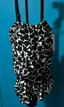 Maxine of Hollywood one piece size 10 with strapless option