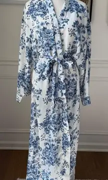 Vintage 80s Victoria’s Secret Blue White Floral Chiffon Long Robe M