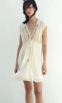 ZARA NWT  Beaded Dotted Mesh Mini Dress in Cream