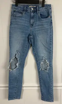 Levi’s 721 High Rise Skinny Denim Distressed Blue Jeans 28 Basic Casual Everyday