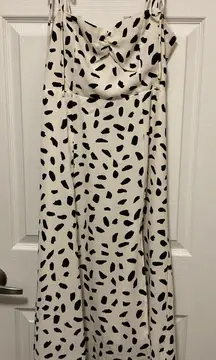 Lulus Off White Abstract Print Sweetheart Neck Sleeveless Midi Dress