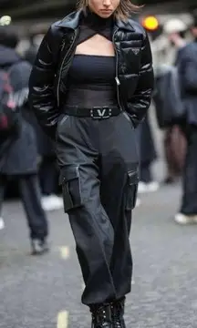 Ann Taylor Loft Marisa Cargo Pants In Black Size 6