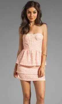 Alice + Olivia White Coral Pink Strapless Bustier Tweed Mini Dress Size 6