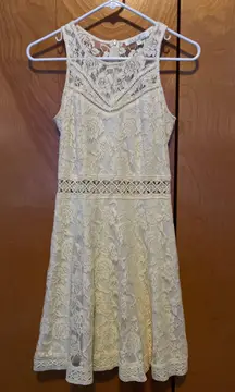 Boutique Lace Dress With Open Back 