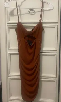 White Fox Scrunched Brown Dress