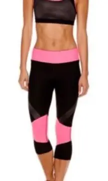 ✨Xersion Print-Inset Capris✨ 