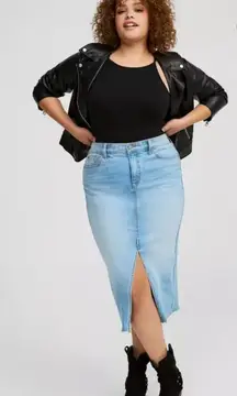 NWT Torrid Midi Denim Front Slit Skirt, Light Blue Denim Pencil Skirt