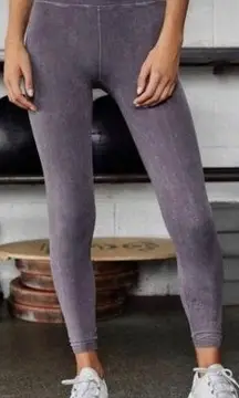 FREE PEOPLE Movement Good Karma Legging Washed Grey Purple Medium / Large