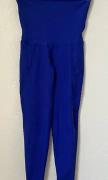 Beyond the Bump 7/8 blue space dye legging w/ pockets size S