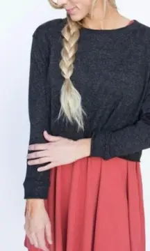 Cropped Lightweight Crewneck Pullover Sweater- Dark Gray/Black