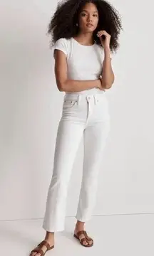 Mid Rise Kick Out Jeans in Pure White 28 NWT