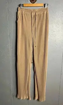 JLUXLABEL  NWT Accordion fully lined wide leg pants in size XL