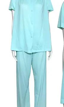 Vintage 70s Turquoise Vanity Fair Pajama Set S/M Retro Embroidered Floral Satin