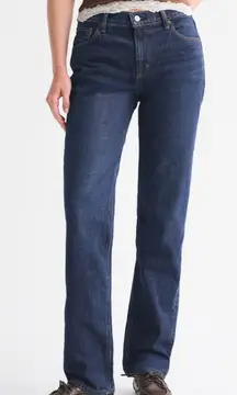 Abercrombie & Fitch , The 90’s Straight mid rise jean curve love