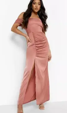 Boohoo Rose Cold Shoulder Satin Maxi Dress / S NWOT