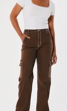 Hollister Ultra High Rise Dark Brown‎ Cargo Dad Jeans Size 24x31