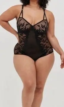 Torrid sheer black lace flame embroidered bodysuit women’s 1X/14 underwire NEW