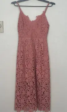 NWT ASTR The Label Small Lace A-Line Midi Dress Pink mauve V-Neck Sleeveless