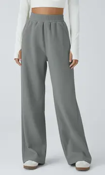 Halara NWT High Waisted Straight Leg Mop Corduroy Casual Pants - SIze XS Tall