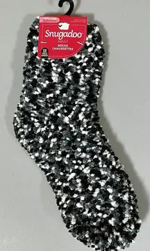 Black Gray White Polka Dot Dots Fuzzy Socks Adult O/S NWT ⛄️
