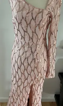 Lulus pink long sleeve sparkley fancy dress size large