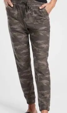 Athleta  Camo Farallon Jogger High Rise Drawstring Ankle Pants Size 8