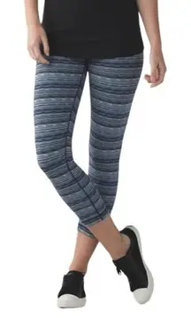 Lululemon Wunder under‎ crop leggings size 4 twist sapphire space dye high rise