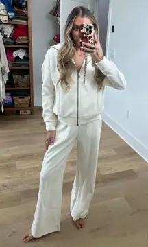 Amazon Two-Piece Matching Set