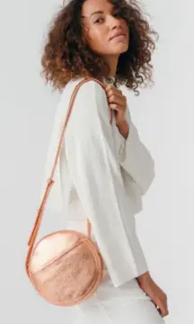 Baggu Anthropologie Delphine Leather Circle Bag Crossbody‎ Purse Rose Gold