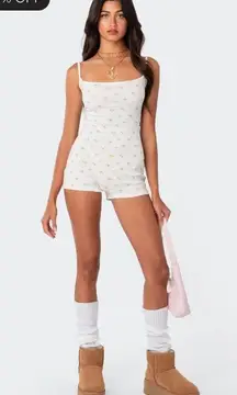 Edikted Open Back Tie Romper Ditsy